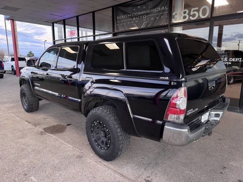 Used 2012 Toyota Tacoma 4x4 Double Cab image 2