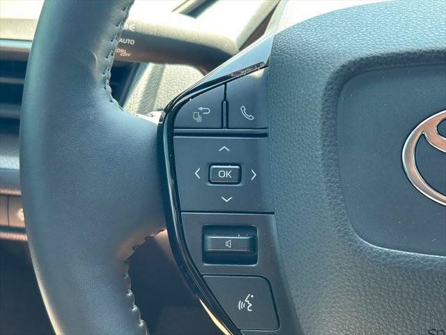Certified 2026 Toyota Prius XLE FWD image 34