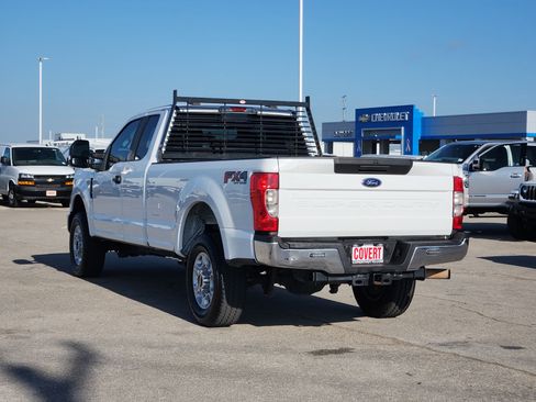 Used 2022 Ford F250 XL w/ Power Equipment Group AWD/4WD image 5