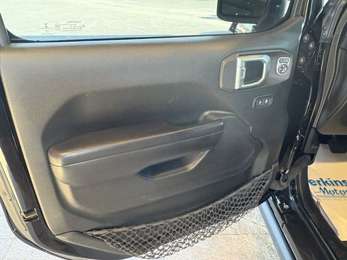 Used 2020 Jeep Gladiator Rubicon image 20