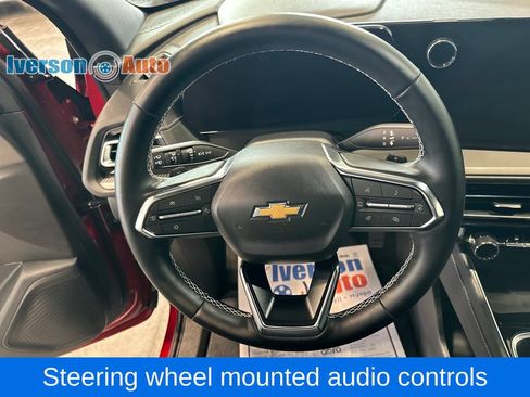 Used 2026 Chevrolet Traverse LT AWD/4WD image 18