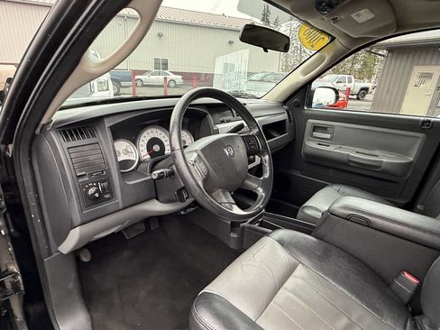 Used 2008 Dodge Dakota Laramie image 11