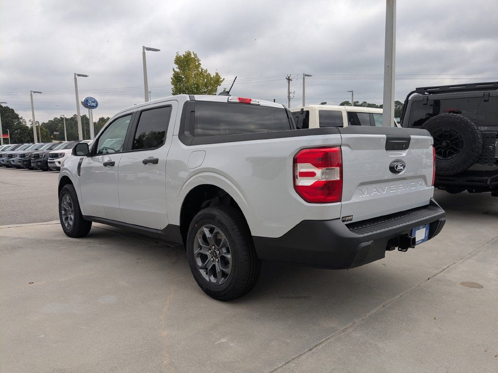 New 2026 Ford Maverick XLT FWD image 6