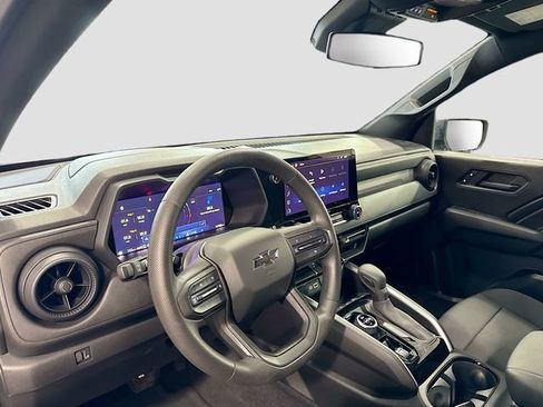 Used 2024 Chevrolet Colorado Trail Boss image 10