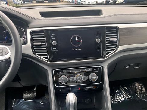 Certified 2023 Volkswagen Atlas SE FWD image 7