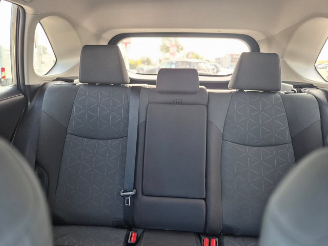 Used 2025 Toyota RAV4 XLE FWD image 24