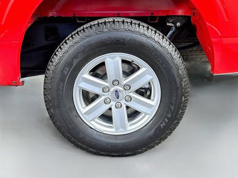 Used 2022 Ford F150 XLT w/ Trailer Tow Package RWD image 31