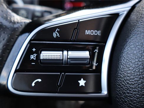 Certified 2024 Kia Forte GT-Line w/ GT-Line Premium Package image 17