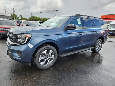 New 2027 Ford Expedition Max Active RWD image 5