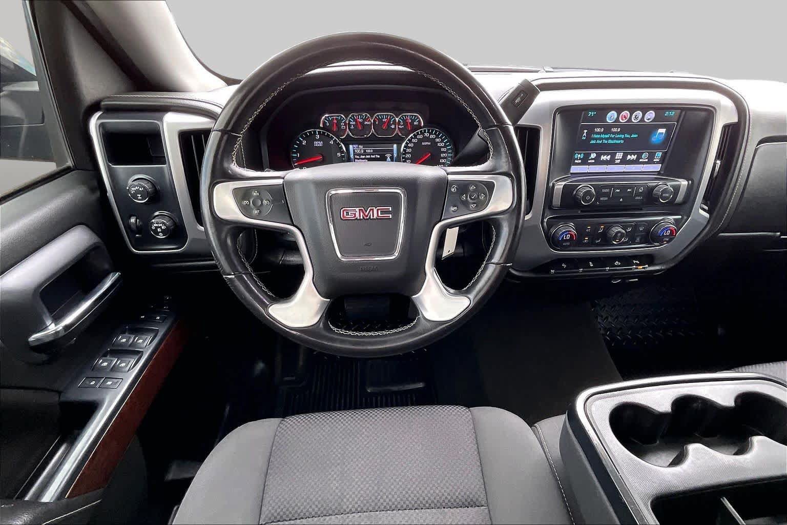Used 2018 GMC Sierra 1500 SLE w/ SLE Value Package AWD/4WD image 6