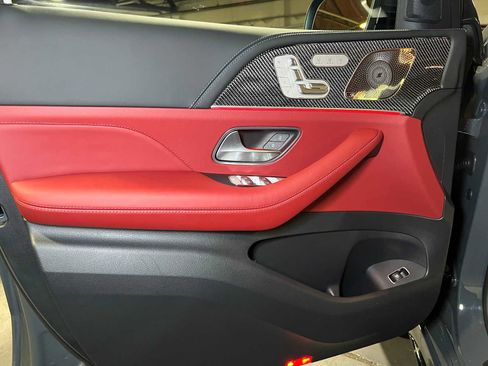 New 2026 Mercedes-Benz GLE 63 AMG S image 21