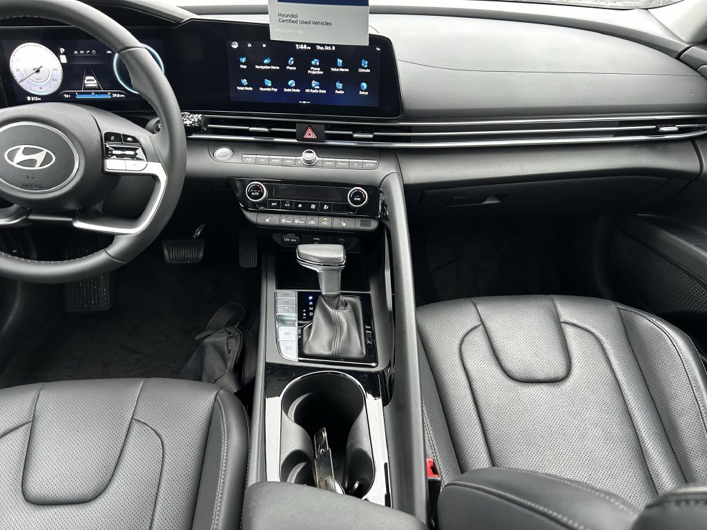 Certified 2024 Hyundai Elantra Limited FWD image 19