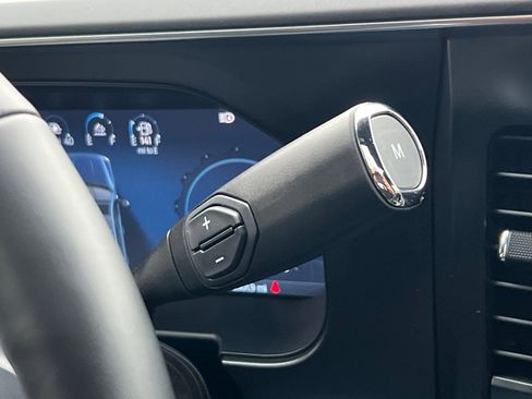 Used 2026 Ford F250 Platinum w/ Tremor Off-Road Package image 21