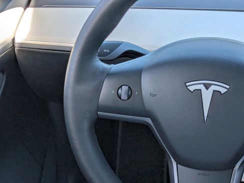 Used 2022 Tesla Model 3 Long Range image 20