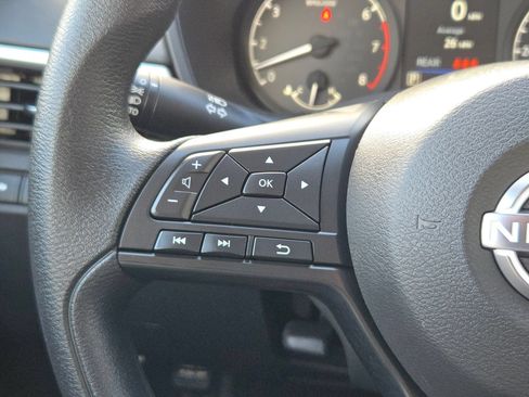 Certified 2025 Nissan Altima 2.5 S FWD image 21
