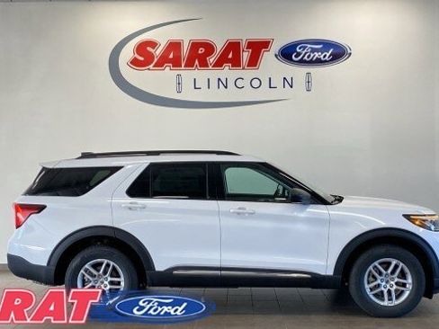 New 2025 Ford Explorer Active image 1