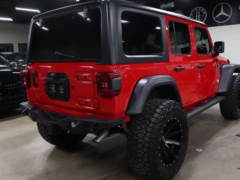 Used 2018 Jeep Wrangler Unlimited Sport S image 5