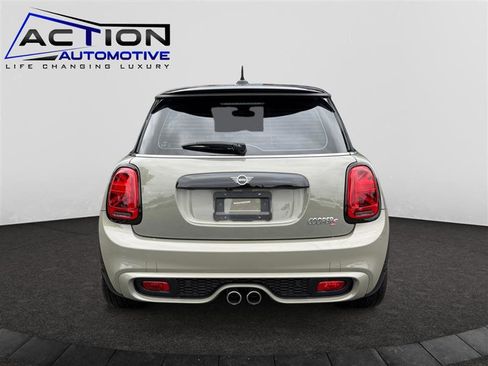 Used 2019 MINI Cooper S w/ Premium Package image 7