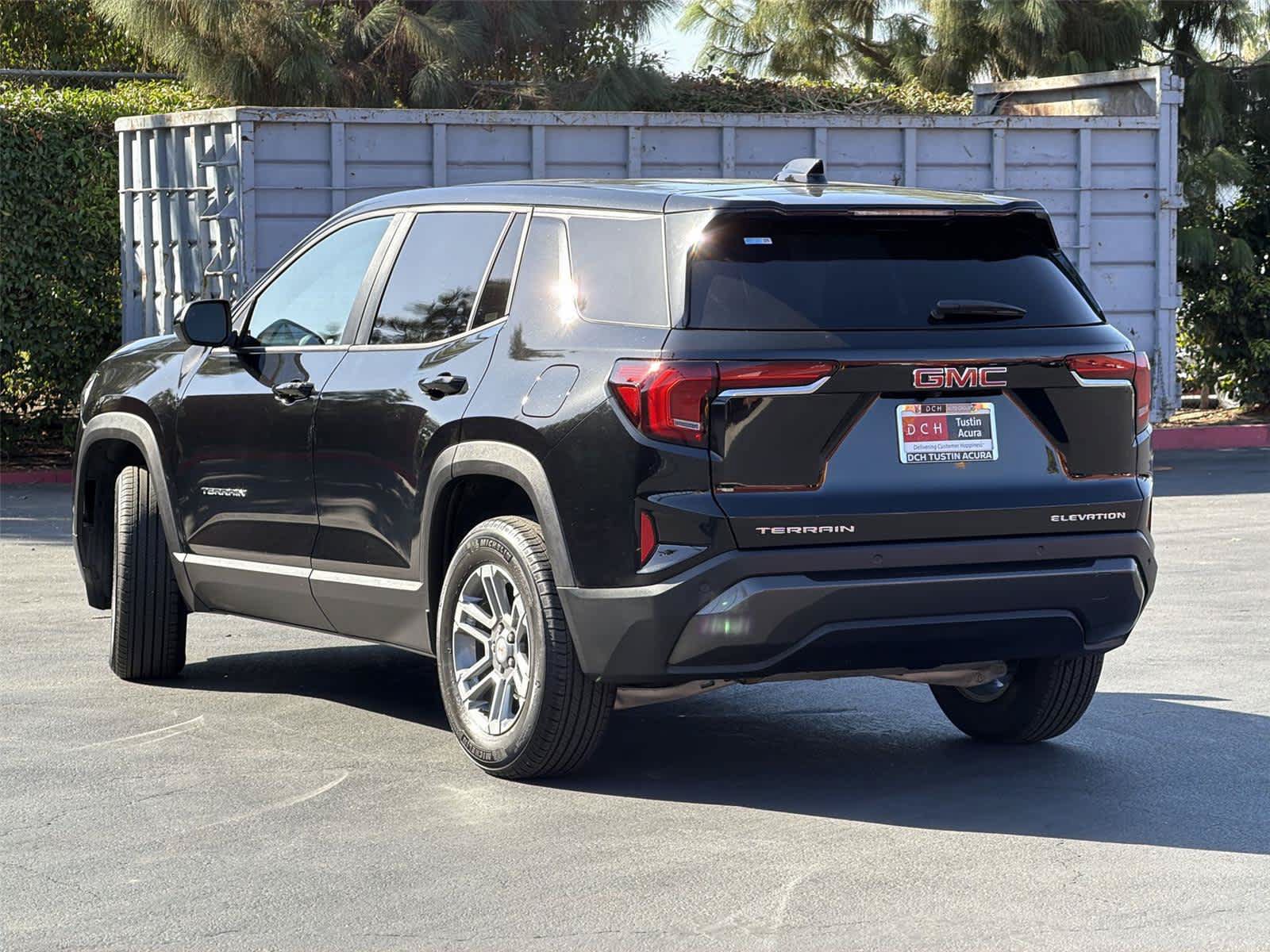 Used 2026 GMC Terrain Elevation FWD image 5