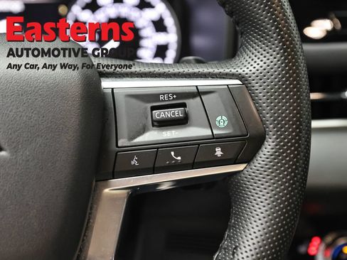 Used 2025 Mitsubishi Outlander SE AWD/4WD image 16