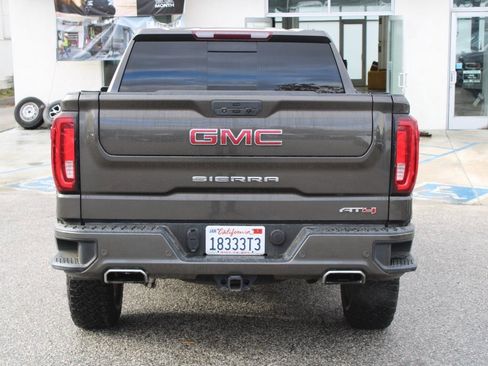 Used 2019 GMC Sierra 1500 AT4 w/ AT4 Premium Package image 5
