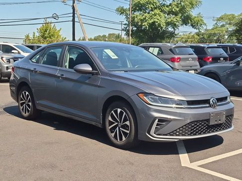 Used 2025 Volkswagen Jetta S FWD image 3