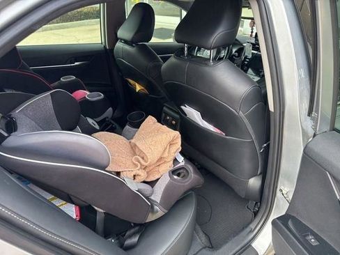 Used 2020 Toyota Camry XSE image 35