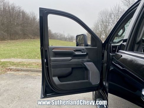 Used 2024 GMC Sierra 2500 Denali w/ Denali Reserve Package image 21