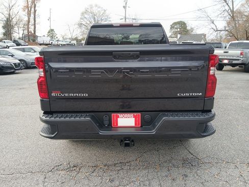 Used 2022 Chevrolet Silverado 1500 Custom image 7