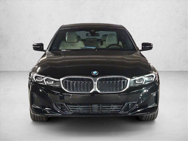 Certified 2023 BMW 330i Sedan w/ Parking Assistance Package RWD image 2