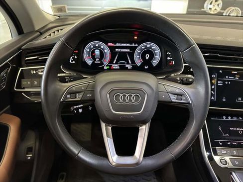 Used 2023 Audi Q7 3.0T Premium w/ Convenience Package image 13