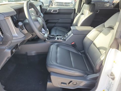 New 2026 Ford Bronco Outer Banks AWD/4WD image 19