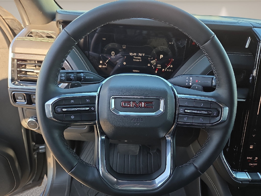Used 2025 GMC Yukon Elevation w/ Technology Package RWD image 16