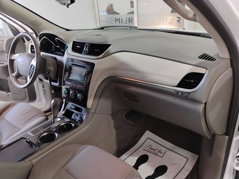 Used 2017 Chevrolet Traverse LT FWD image 80