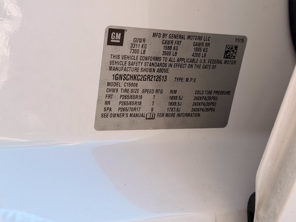 Used 2016 Chevrolet Suburban LT RWD image 25