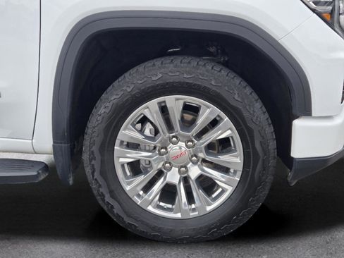 Used 2024 GMC Sierra 1500 Denali AWD/4WD image 4
