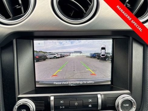 Used 2022 Ford Mustang Premium image 25
