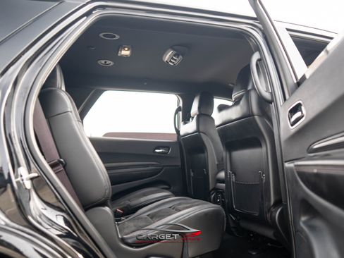 Used 2022 Dodge Durango R/T w/ Tow 'N Go Package AWD/4WD image 19