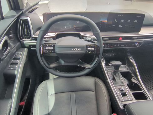 New 2026 Kia Sorento S w/ S Panoramic Sunroof Package FWD image 11