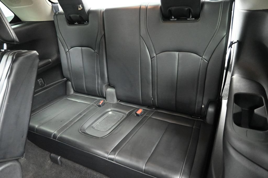 Used 2023 INFINITI QX60 Pure AWD/4WD image 11