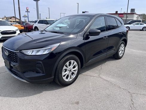 Used 2025 Ford Escape Active image 5