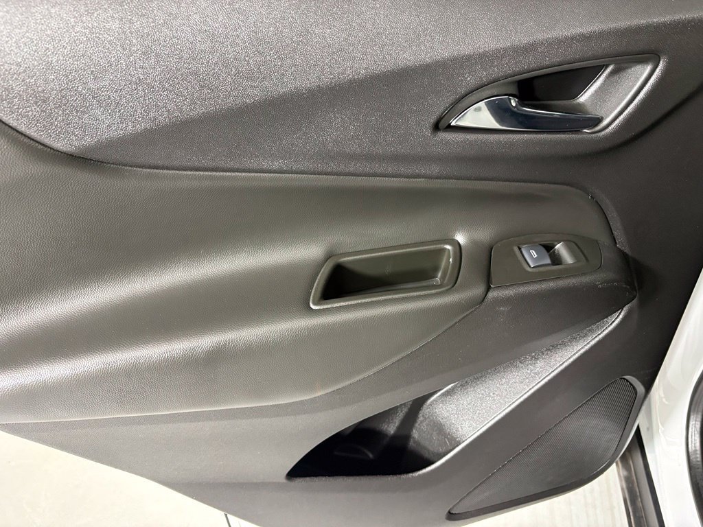 Used 2024 Chevrolet Equinox LT FWD image 34