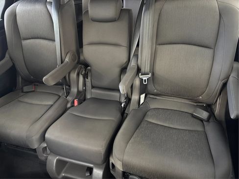 Used 2021 Honda Odyssey EX image 46