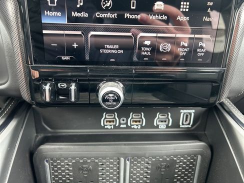 New 2026 RAM 2500 Limited image 14