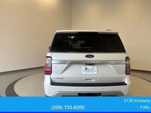 Used 2018 Ford Expedition Max Platinum AWD/4WD image 7