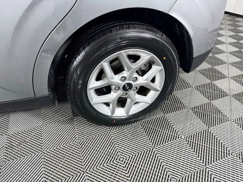 Used 2024 Kia Soul LX w/ Option Group 015 image 31