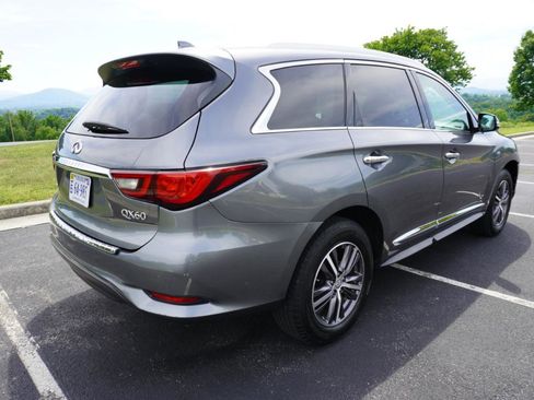 Used 2019 INFINITI QX60 Luxe w/ Essential Package AWD/4WD image 18