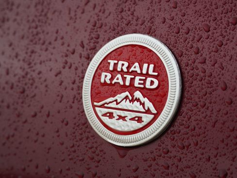 Used 2019 Jeep Grand Cherokee Trailhawk w/ Trailhawk Luxury Group image 10