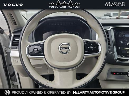 Used 2018 Volvo XC90 T6 Momentum w/ Convenience Package image 27