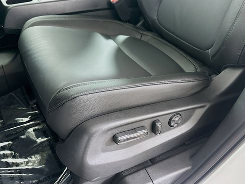 New 2026 Honda Odyssey EX-L image 18